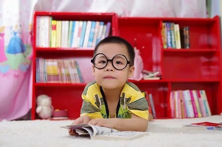 定制一副適合孩子的眼鏡